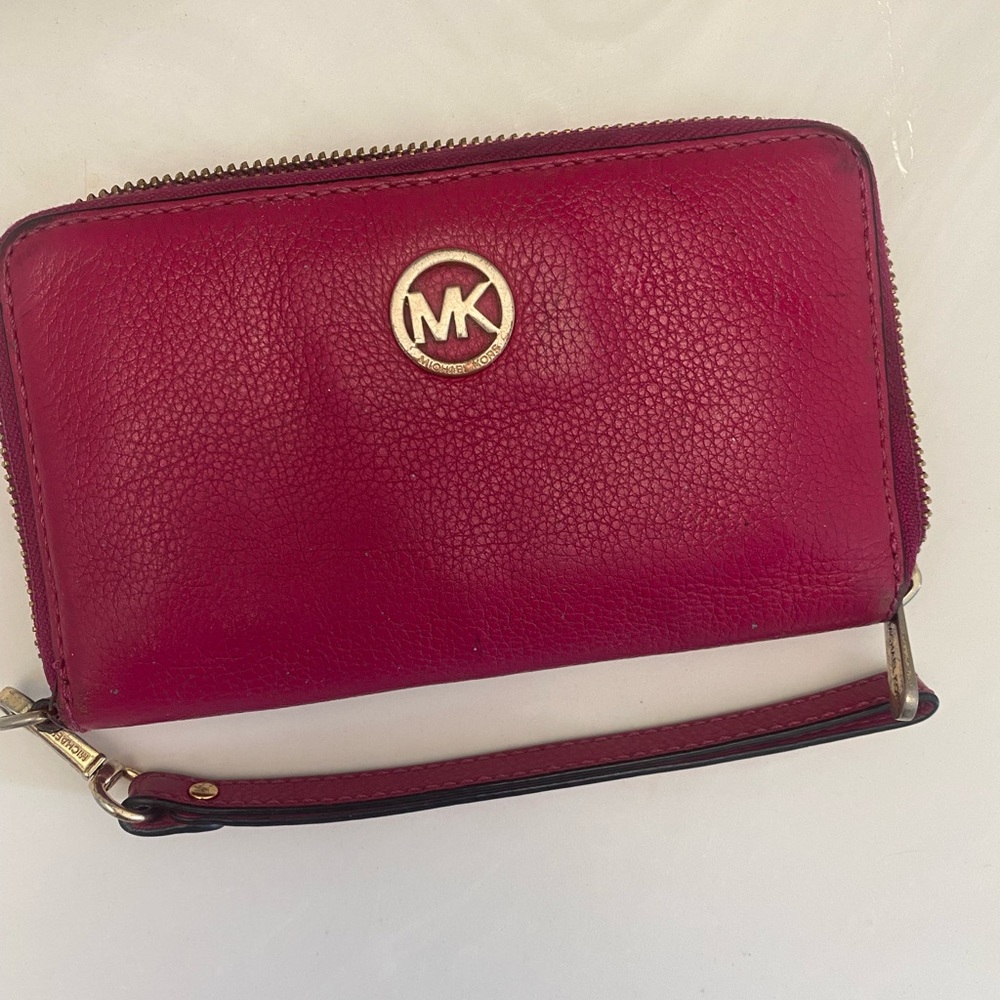 Pink Michael kors wristlet